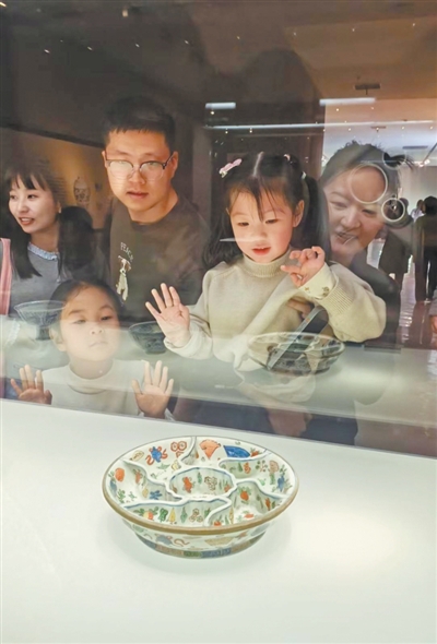 体育资讯前沿： - 爱游戏